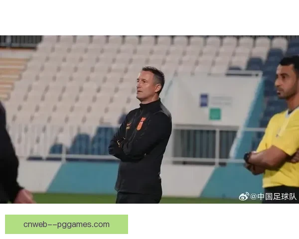 国足世预赛战平新加坡扬科维奇下课引发舆论关注